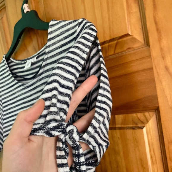 Women’s size small Gap navy and white striped comfy swing dress or T-shi… - Picture 3 of 7